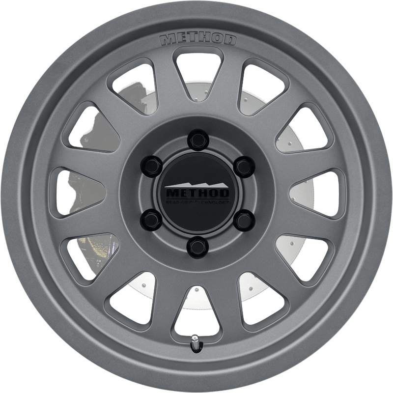 Method Race Wheels 704 Bead Grip Titanium